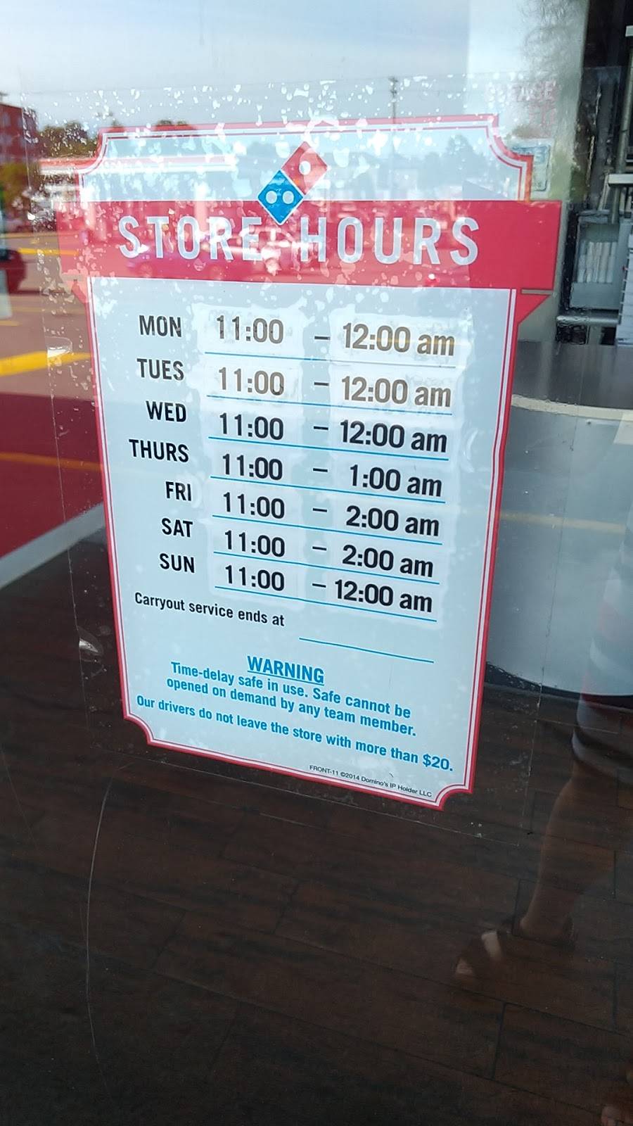 Dominos Pizza | meal delivery | 572 Montreal Rd, Ottawa, ON K1K 0T9, Canada | 6137477878 OR +1 613-747-7878