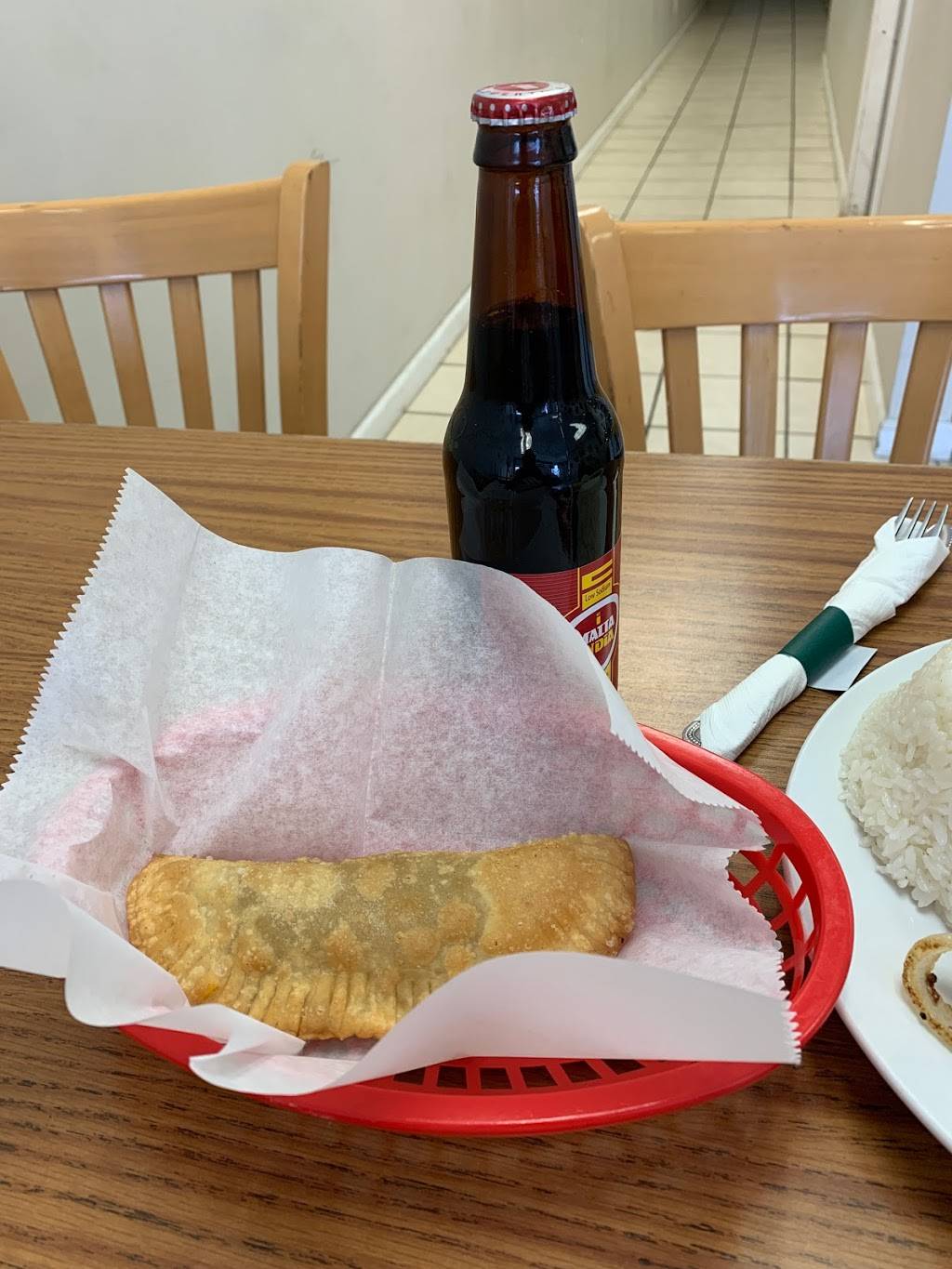 El Coqui | restaurant | 407 S Warman Ave, Indianapolis, IN 46222, USA | 3177955033 OR +1 317-795-5033