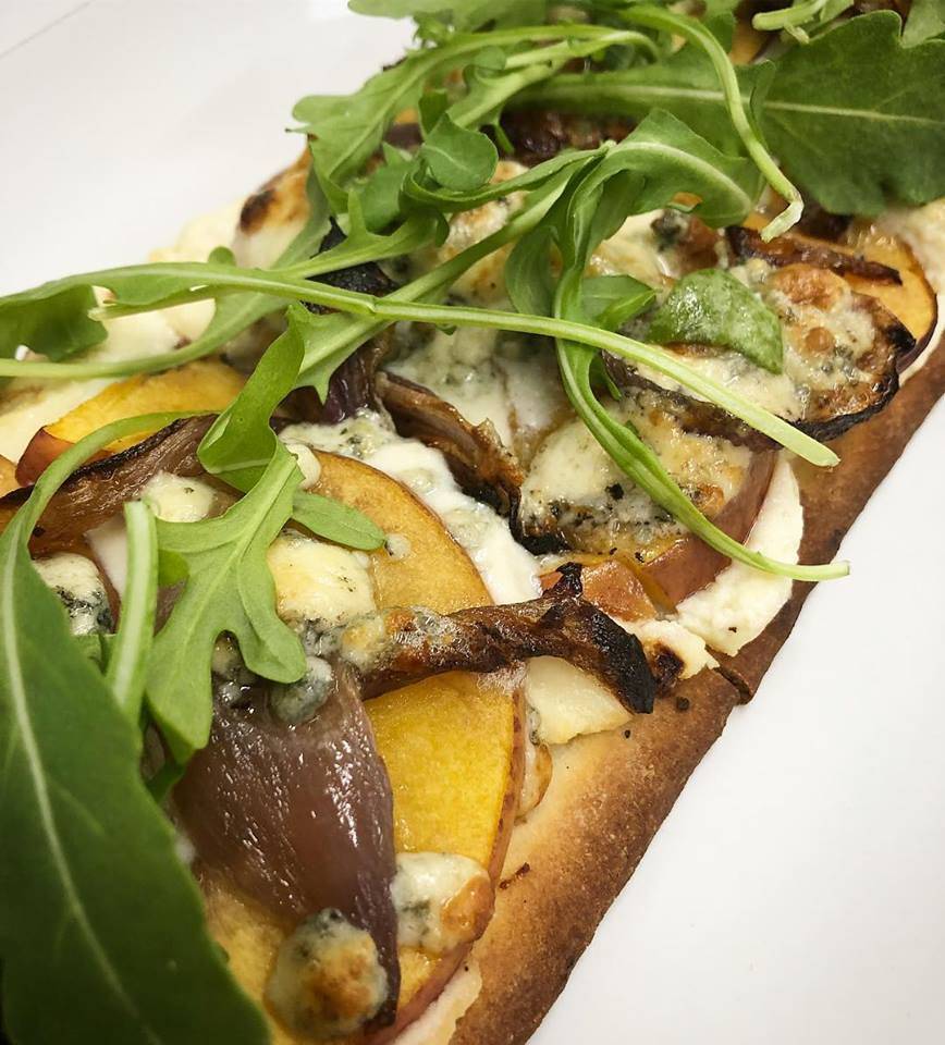 Belladonna Tea & Coffee | cafe | 101 W Van Emmon St, Yorkville, IL 60560, USA | 6308829217 OR +1 630-882-9217