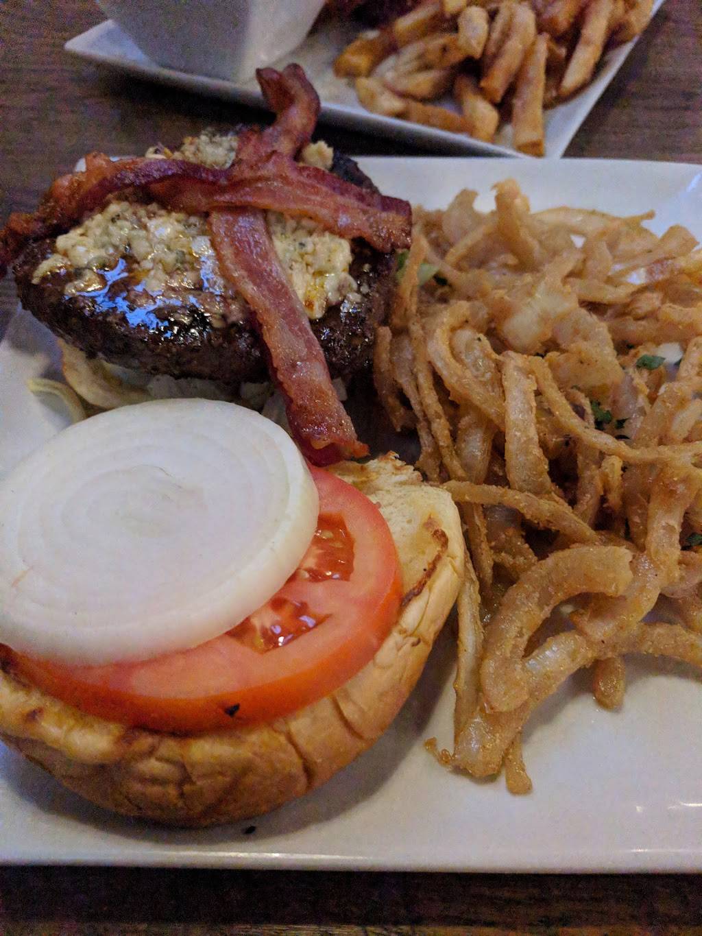 Addisons Steakhouse | restaurant | 335 Front St, McHenry, IL 60050, USA | 8153222546 OR +1 815-322-2546