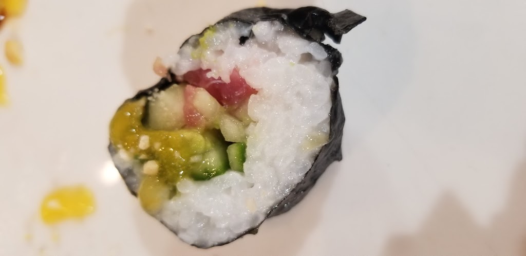 Sushi Maki | restaurant | 5164 N College Ave, Indianapolis, IN 46205, USA | 3174264354 OR +1 317-426-4354