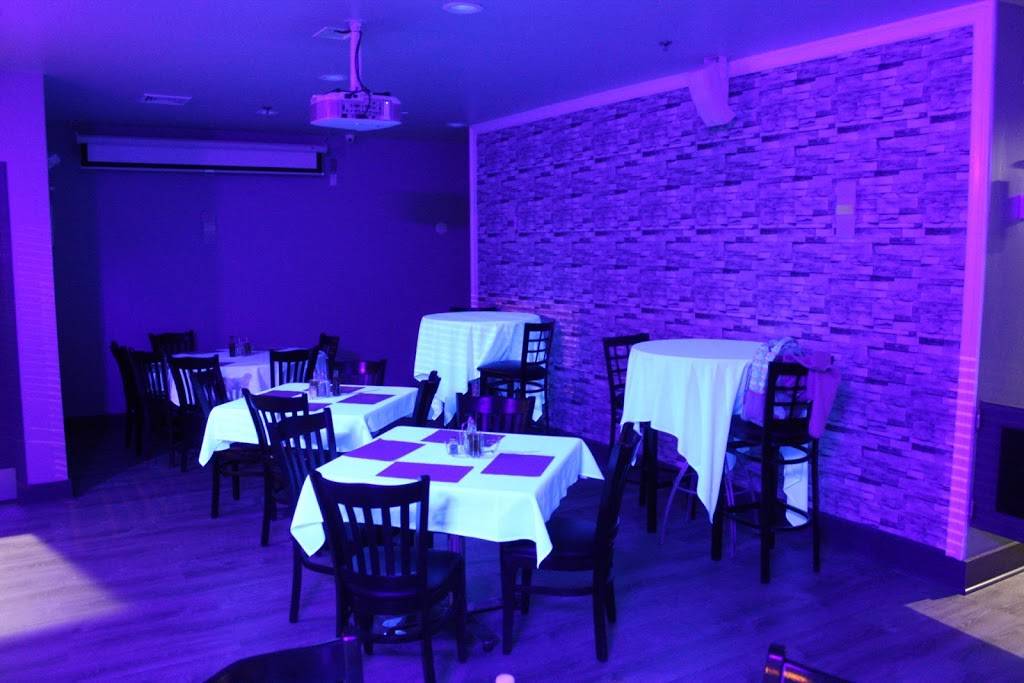 Restaurant Di Nos | restaurant | 908 Main St, Pawtucket, RI 02860, USA | 4017537991 OR +1 401-753-7991