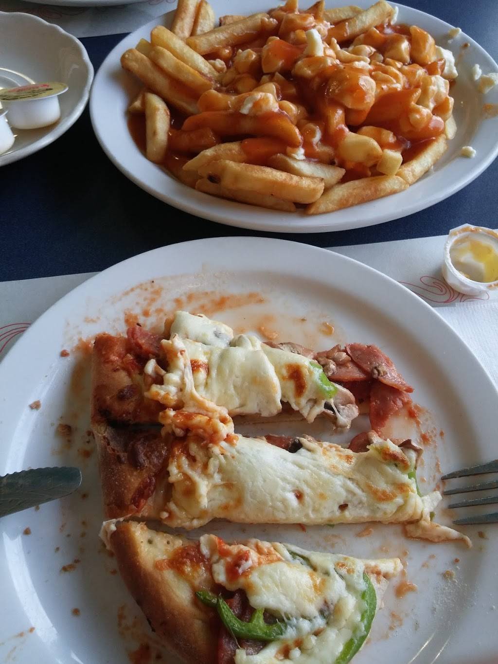 Christine Pizza Inc | restaurant | 321 Rue Hériot, Drummondville, QC J2B 1A9, Canada | 8194776666 OR +1 819-477-6666