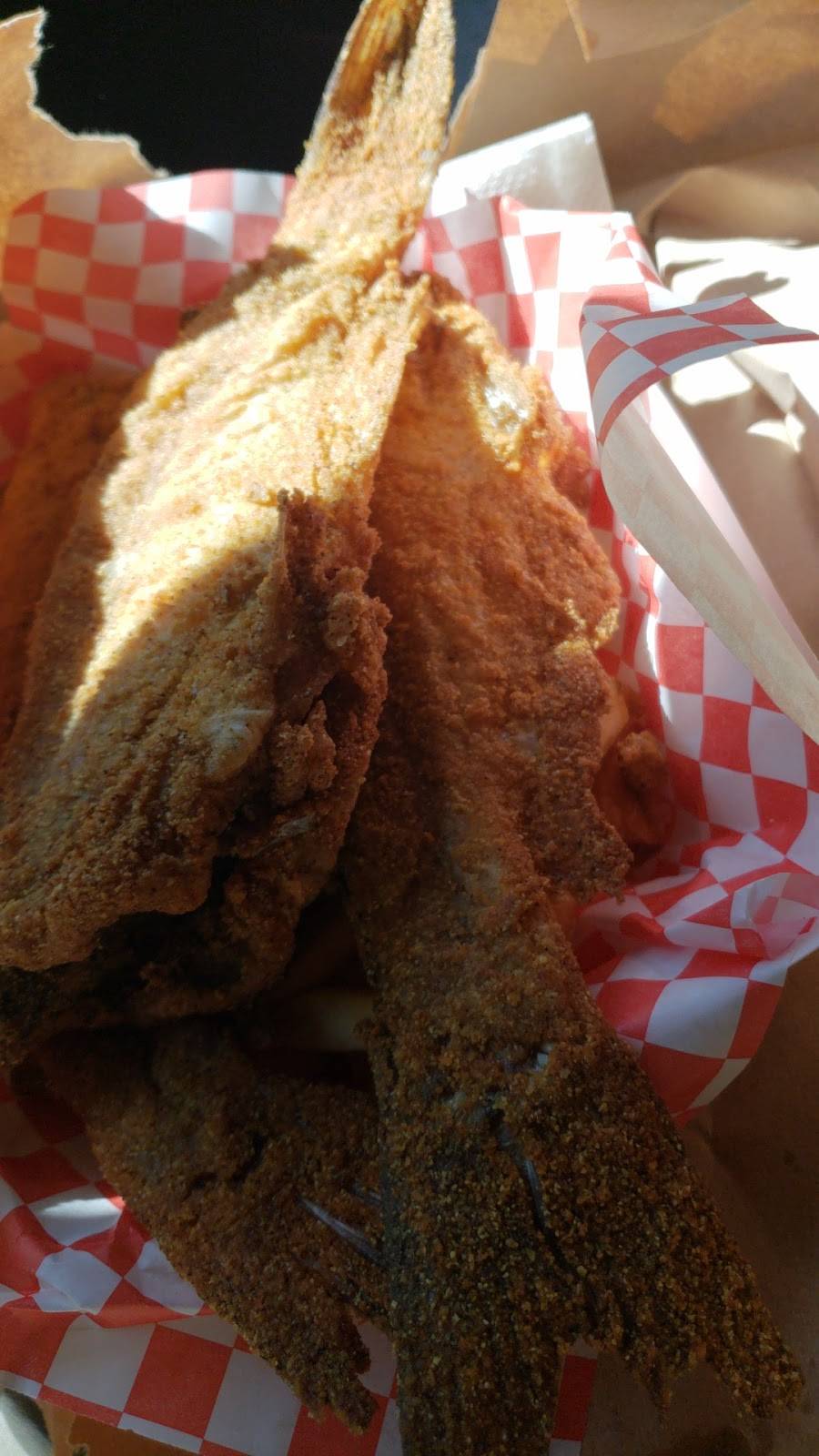 Pappys Catfish | restaurant | 325 W Main St, Grand Prairie, TX 75050, USA | 9728546987 OR +1 972-854-6987