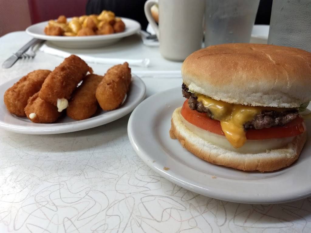 Dairy Bar | restaurant | 733 Clark Ave, Ashland, OH 44805, USA | 4192813002 OR +1 419-281-3002