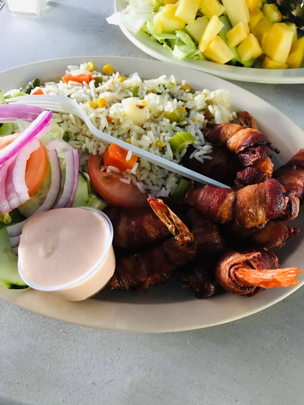 Las Islitas | restaurant | 5875 S Hooper Ave, Los Angeles, CA 90001, USA | 3232348007 OR +1 323-234-8007