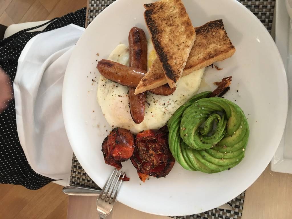 Fig & Olive | restaurant | 104 E Oak St, Chicago, IL 60611, USA | 3124450060 OR +1 312-445-0060