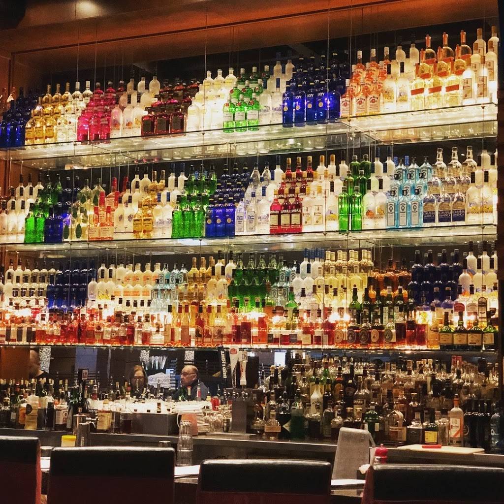 The White Chocolate Grill | restaurant | 1803 Freedom Dr, Naperville, IL 60563, USA | 6305058300 OR +1 630-505-8300