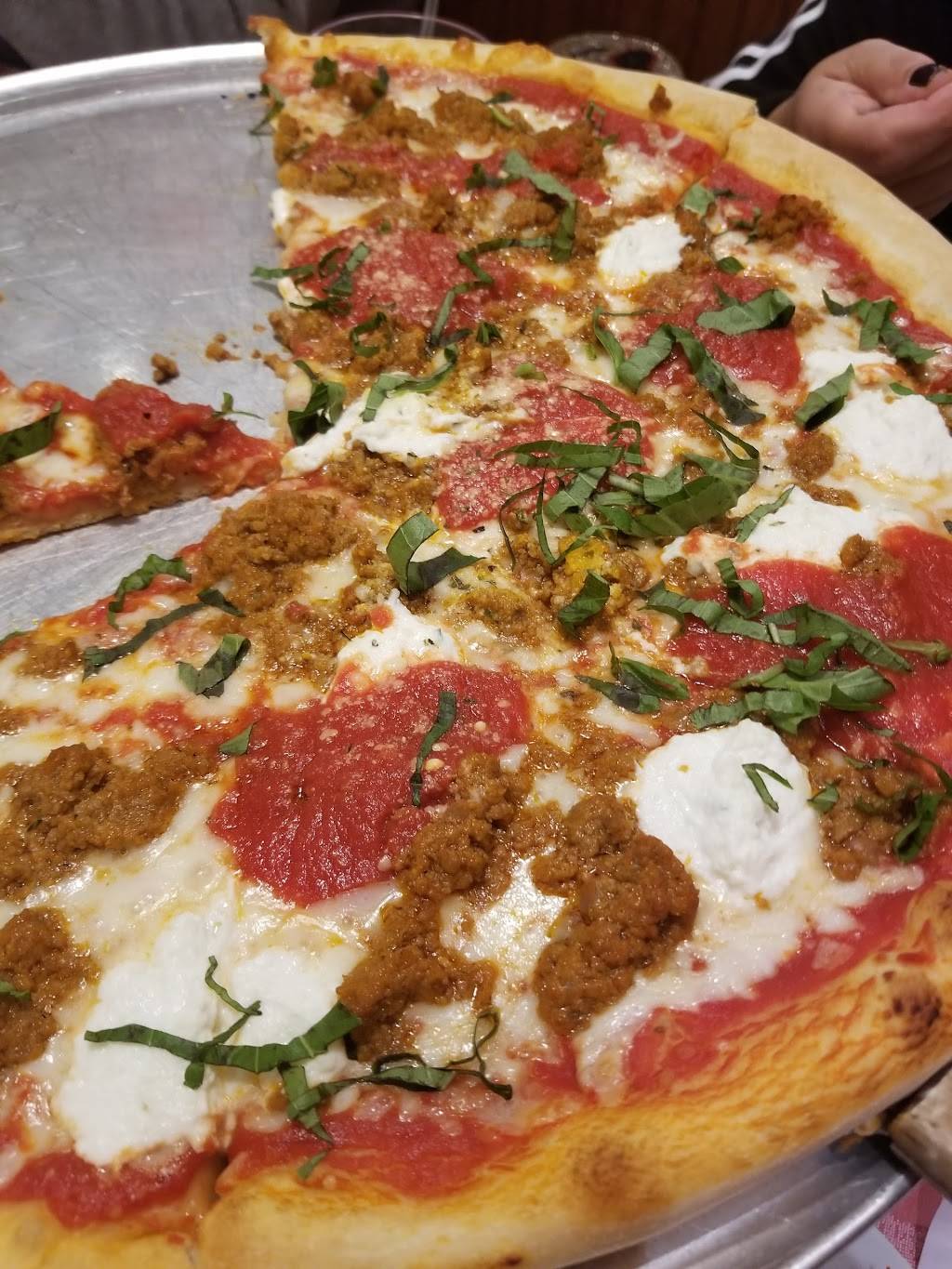 Squisito Pizza & Pasta - Glen Burnie | meal takeaway | 801 Landmark Dr, Glen Burnie, MD 21061, USA | 4109698505 OR +1 410-969-8505