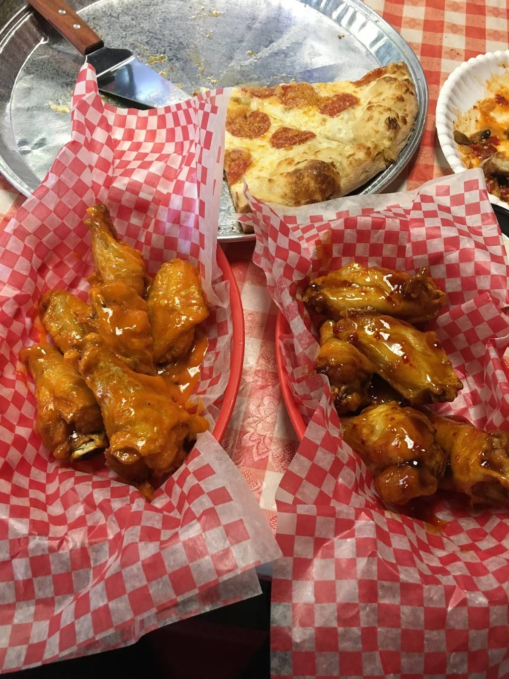 Pippys Pizzeria | restaurant | 3330 E Florida Ave Suite B, Hemet, CA 92544, USA | 9513572220 OR +1 951-357-2220