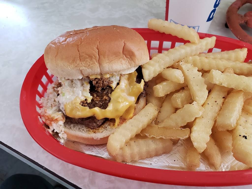 Mamies Drive Inn | restaurant | 9460 Andrew Jackson Highway, Laurel Hill, NC 28351, USA | 9104622130 OR +1 910-462-2130