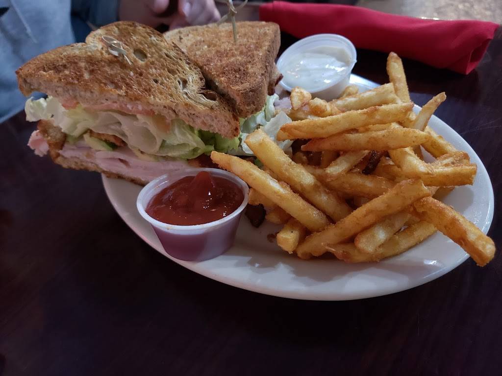 JJs Bar & Grill | restaurant | 25848 Tournament Rd, Valencia, CA 91355, USA | 6617997557 OR +1 661-799-7557