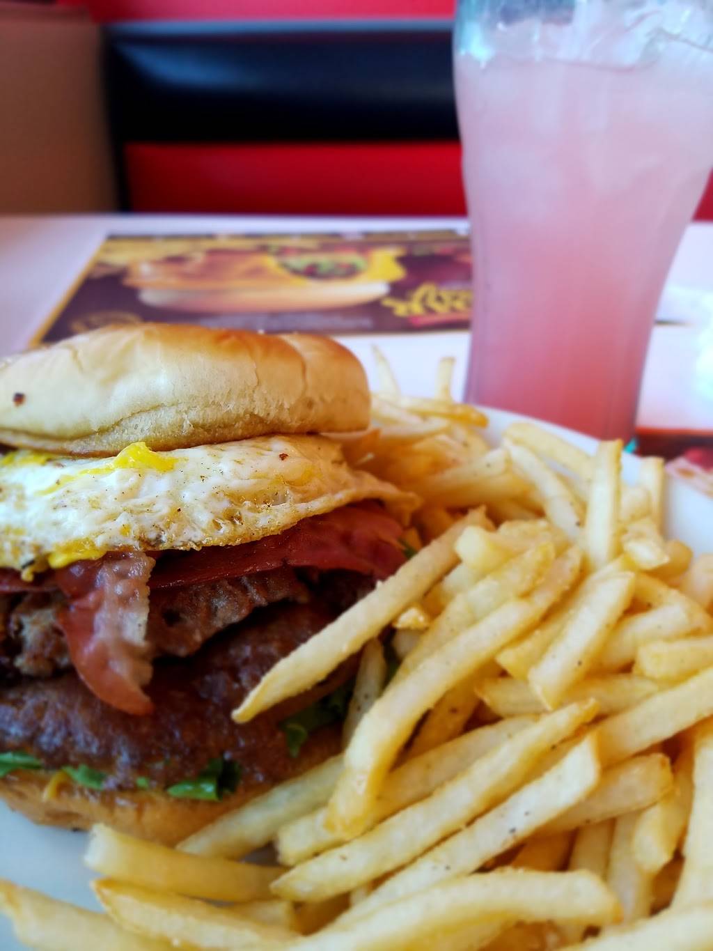 Steak n Shake | restaurant | 1607 County Rd 220, Orange Park, FL 32003, USA | 9048304541 OR +1 904-830-4541