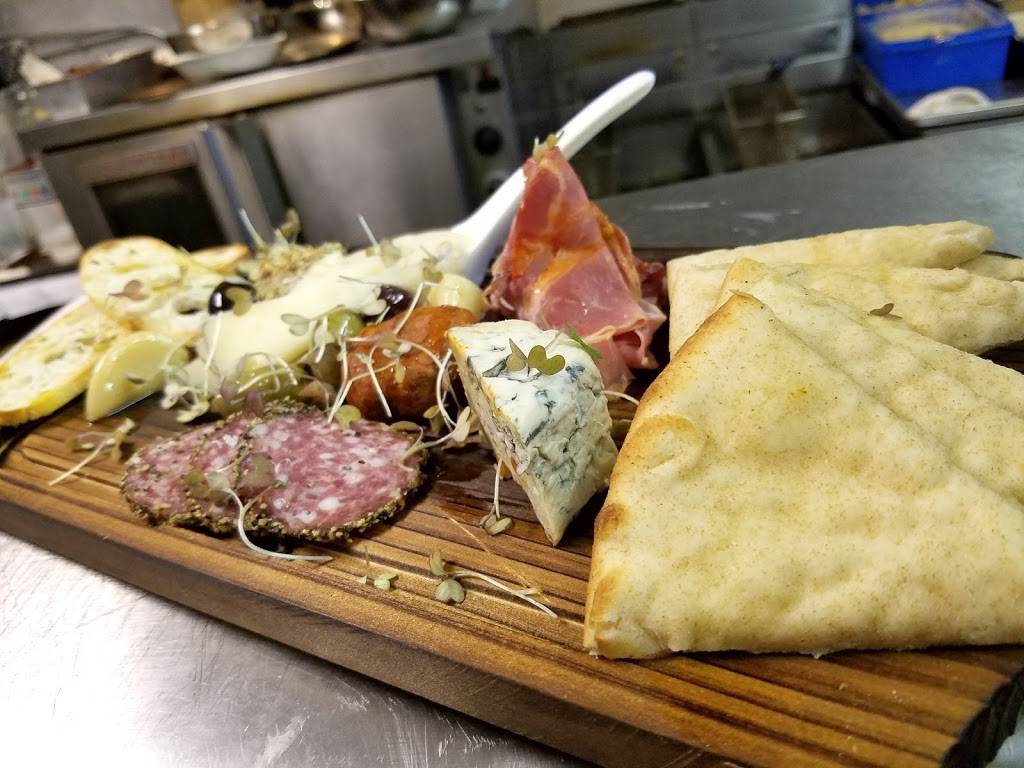 Rapscallion Kitchen & Bar | restaurant | 208 Fitchburg Turnpike, Concord, MA 01742, USA | 9786106111 OR +1 978-610-6111