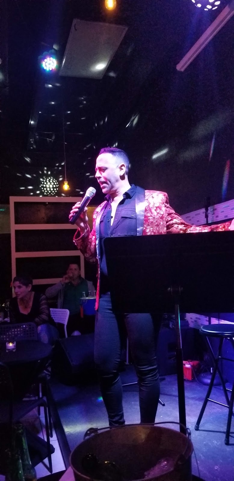 A La Bartola | restaurant | 8150 SW 8th St #121, Miami, FL 33144, USA | 7863686036 OR +1 786-368-6036