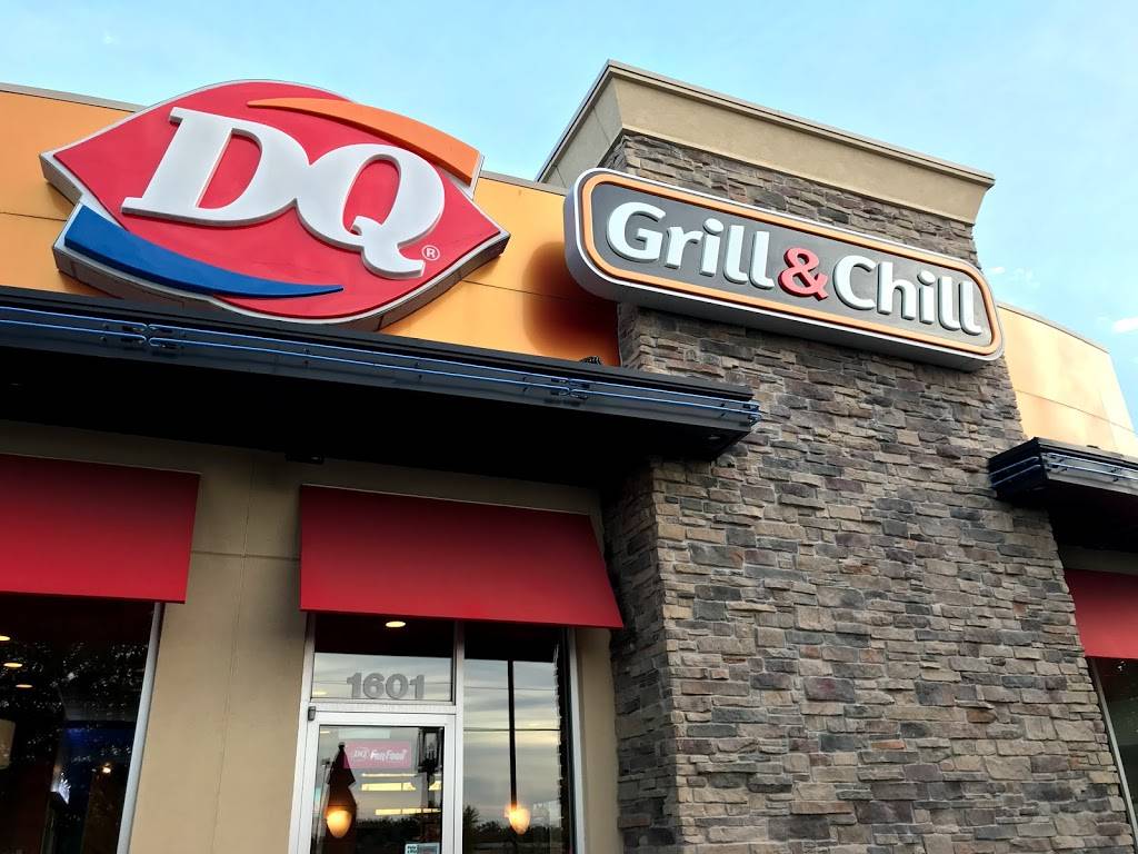 Dairy Queen Grill & Chill | restaurant | 7150 E W Riverside Blvd, Loves Park, IL 61111, USA | 8152822888 OR +1 815-282-2888