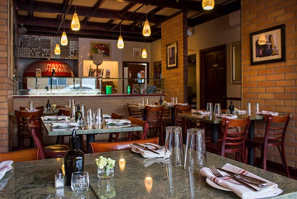 Pizzaiolo by Paninos | restaurant | 3704 N Broadway, Chicago, IL 60613, USA | 7734725004 OR +1 773-472-5004