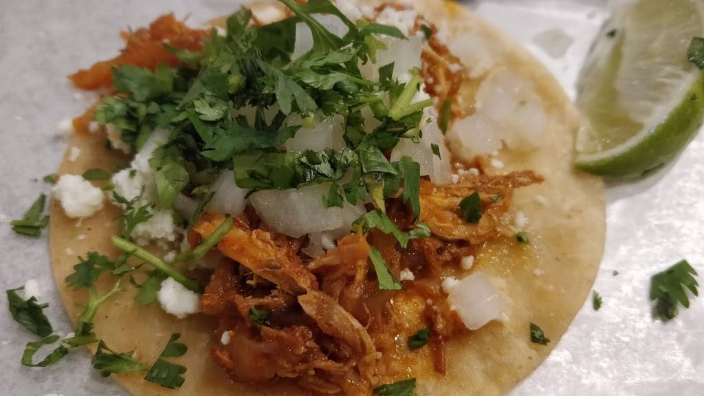 Tap N’ Tacos | restaurant | 808 5th St #8, Coralville, IA 52241, USA | 3193545450 OR +1 319-354-5450