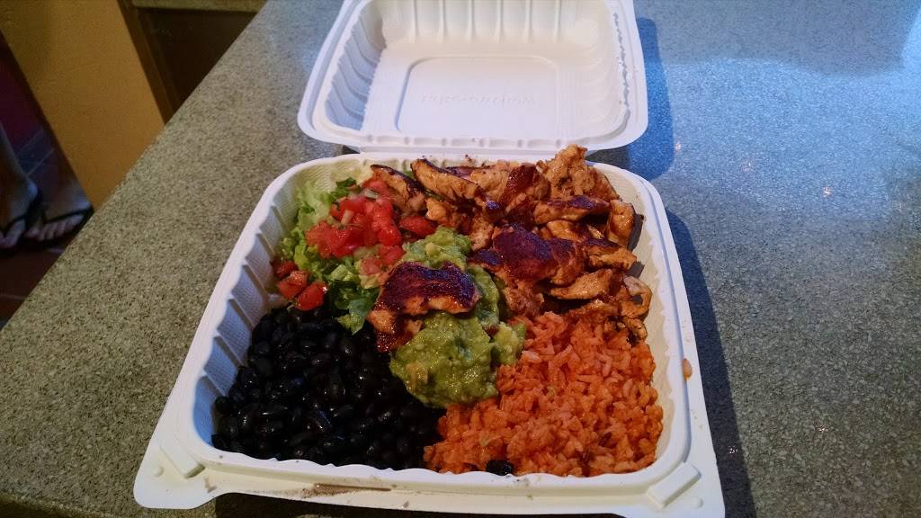 Toma | restaurant | 3318 Steiner St, San Francisco, CA 94123, USA | 4159218662 OR +1 415-921-8662