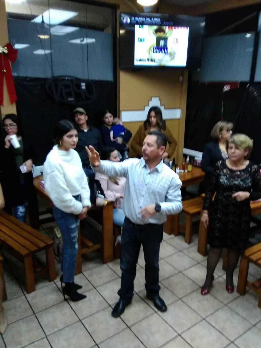 Tacos Y Birria El Guerro | restaurant | Anaheim, CA 92805, USA | 7149141780 OR +1 714-914-1780