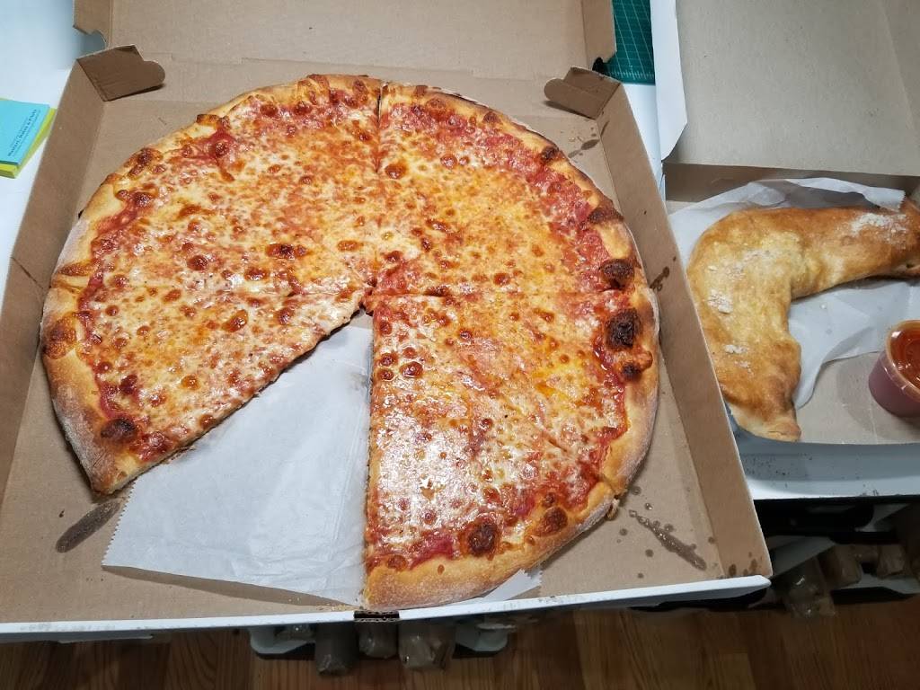 Paparazzi Pizza | meal delivery | 200 Summit Ave, Jersey City, NJ 07304, USA | 2019186008 OR +1 201-918-6008