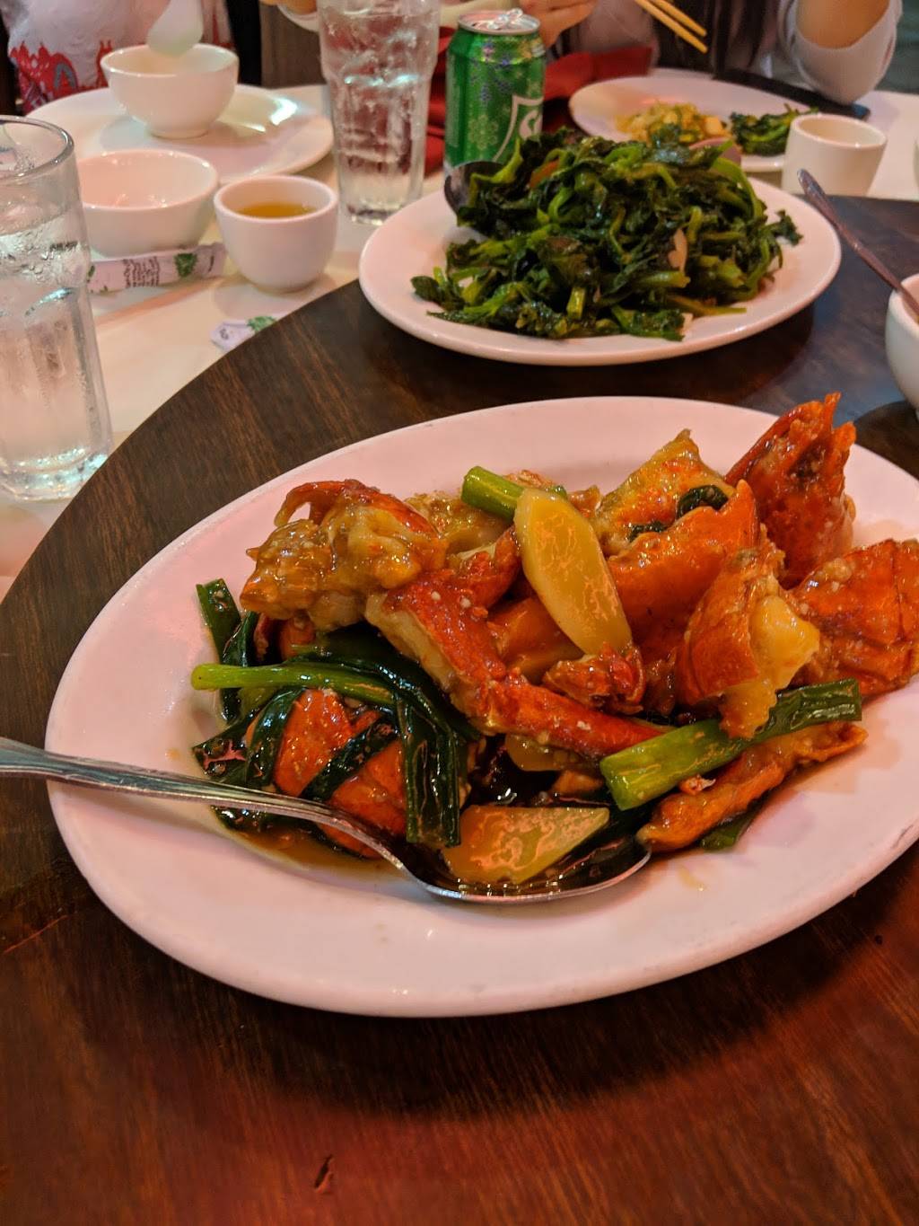 Silver Pond | restaurant | 4285 FL-7, Lauderdale Lakes, FL 33319, USA | 9544868885 OR +1 954-486-8885