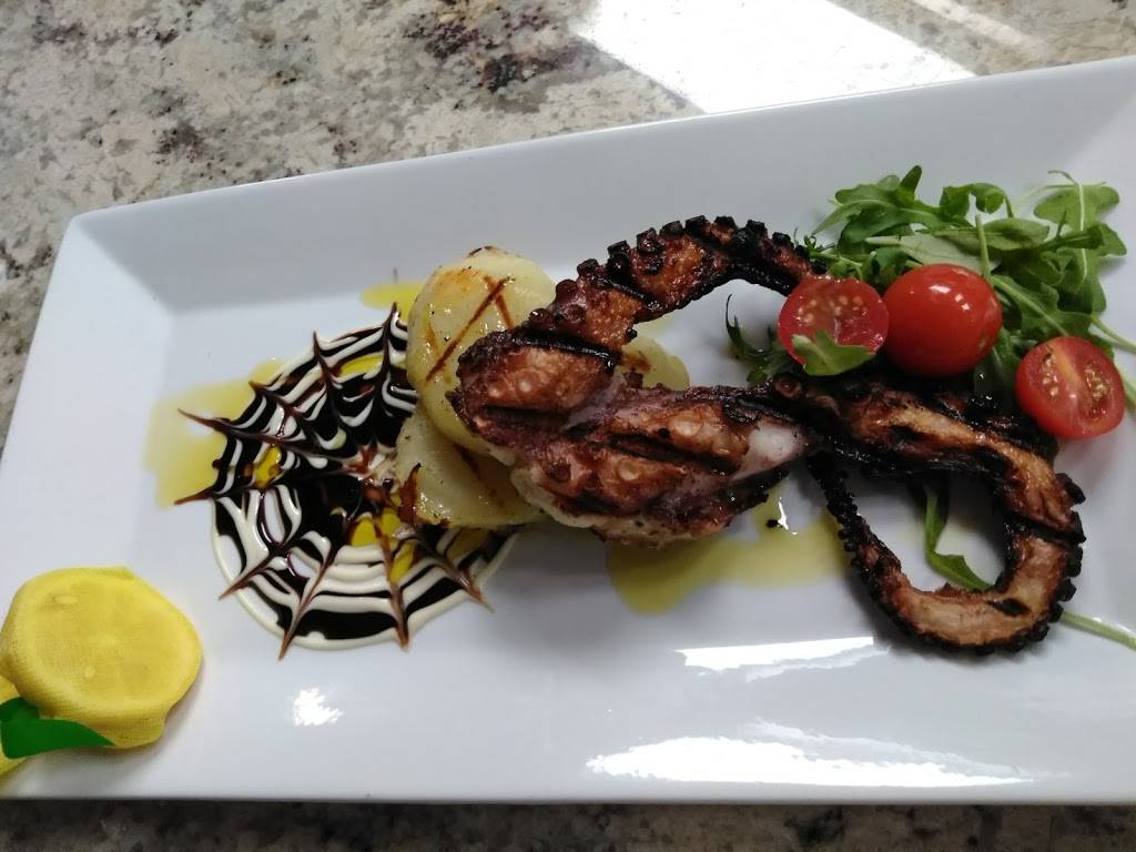 Mano’s Italian Grill | restaurant | 5802 28th Ave S, Gulfport, FL 33707, USA | 7274407176 OR +1 727-440-7176