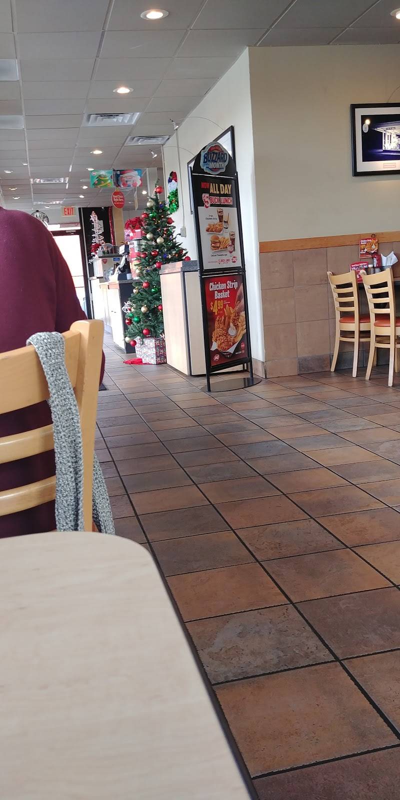 Dairy Queen Grill & Chill | restaurant | 3728 E Curry Ford Rd, Orlando, FL 32806, USA | 4078967861 OR +1 407-896-7861