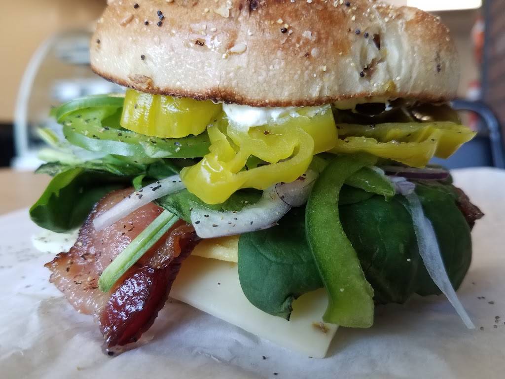 Claybank Deli & Bagels | bakery | 1295 Horizon Dr Suite C, Fairfield, CA 94533, USA | 7073986222 OR +1 707-398-6222