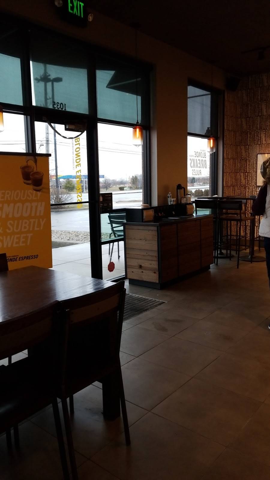 Starbucks | cafe | 1035 E Main St, Greenwood, IN 46143, USA | 3178812447 OR +1 317-881-2447