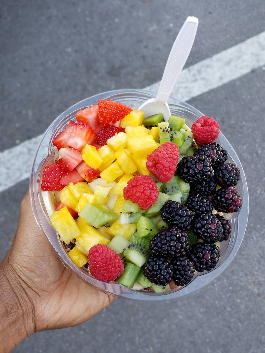 Ricos Acai | restaurant | 401-425 N Florida Ave, Tampa, FL 33602, USA | 8139440110 OR +1 813-944-0110