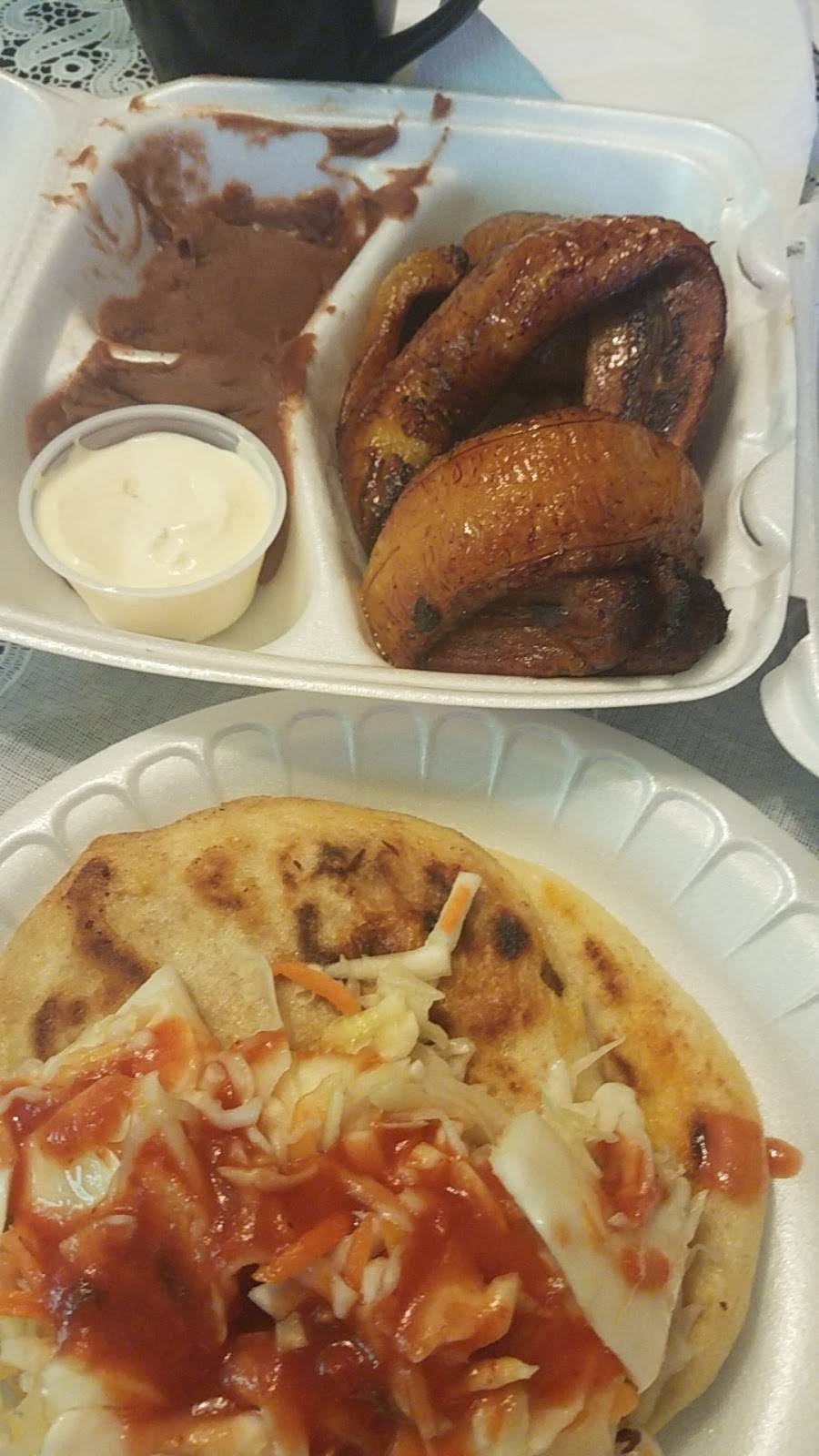 Pupuseria Emanuel | restaurant | 5822 Telephone Rd, Houston, TX 77087, USA | 7136449383 OR +1 713-644-9383