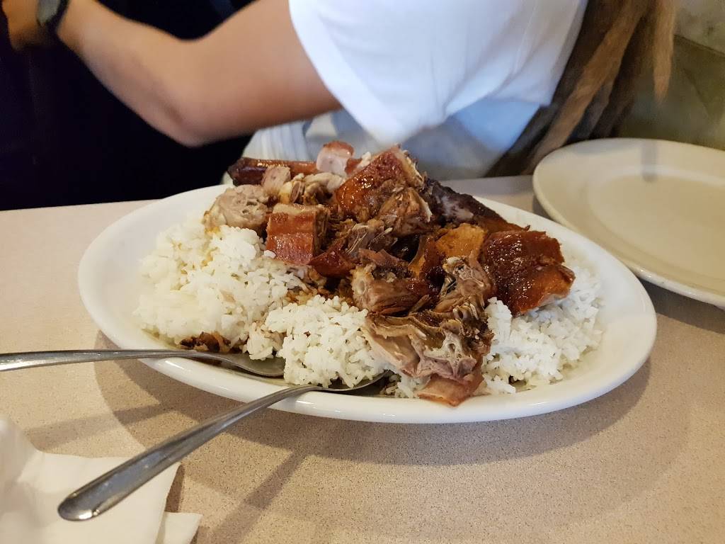 Three Happiness Restaurant | restaurant | 209 W Cermak Rd, Chicago, IL 60616, USA | 3128421964 OR +1 312-842-1964