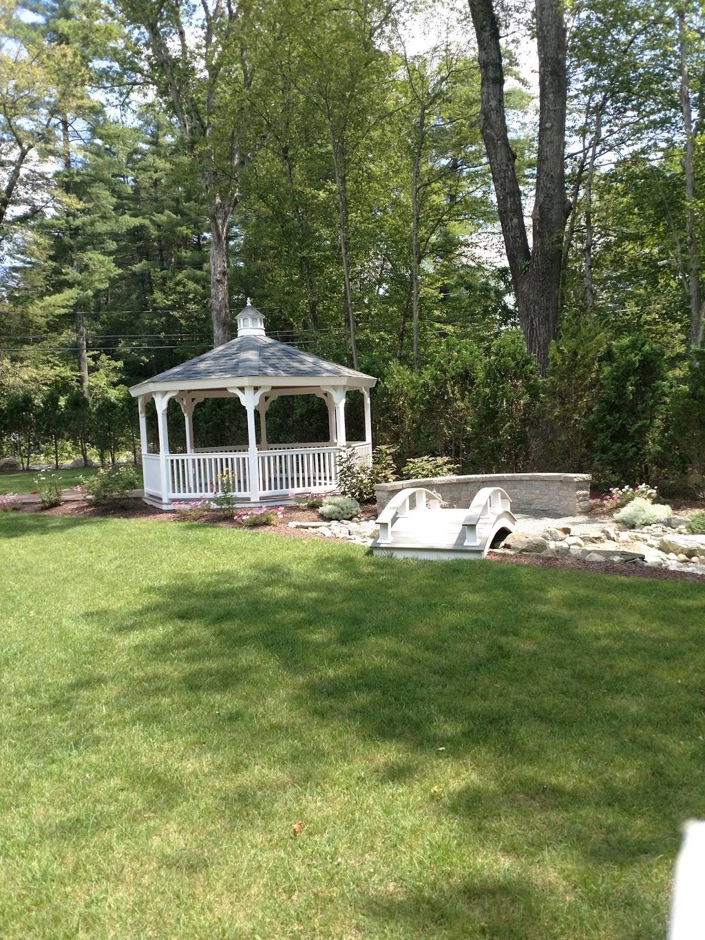 Villa Rose Restaurant & Lounge | night club | 1428 Center St, Ludlow, MA 01056, USA | 4135476667 OR +1 413-547-6667