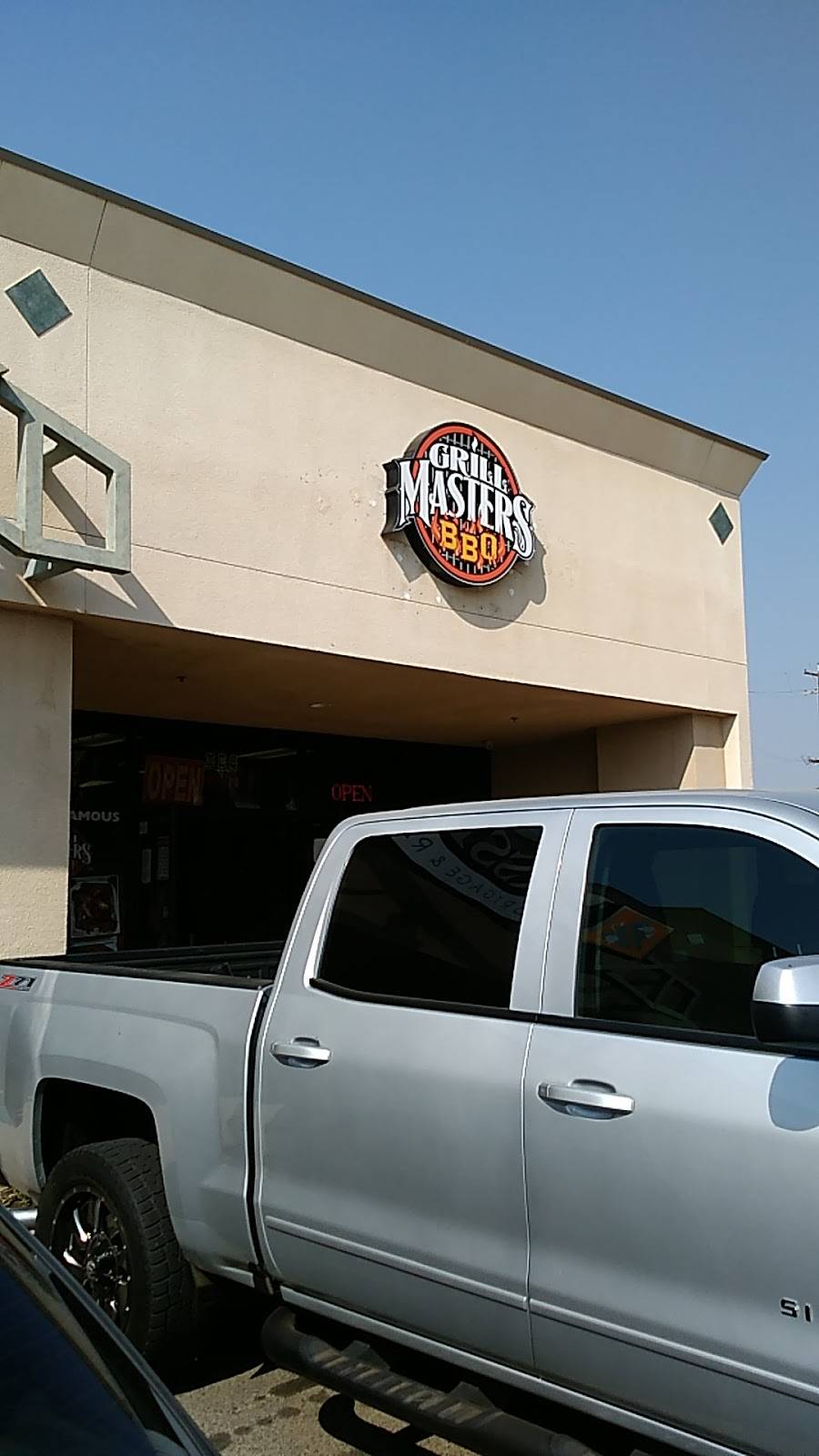 Grill Masters BBQ | restaurant | 2700 Clovis Ave, Clovis, CA 93612, USA | 5593489483 OR +1 559-348-9483