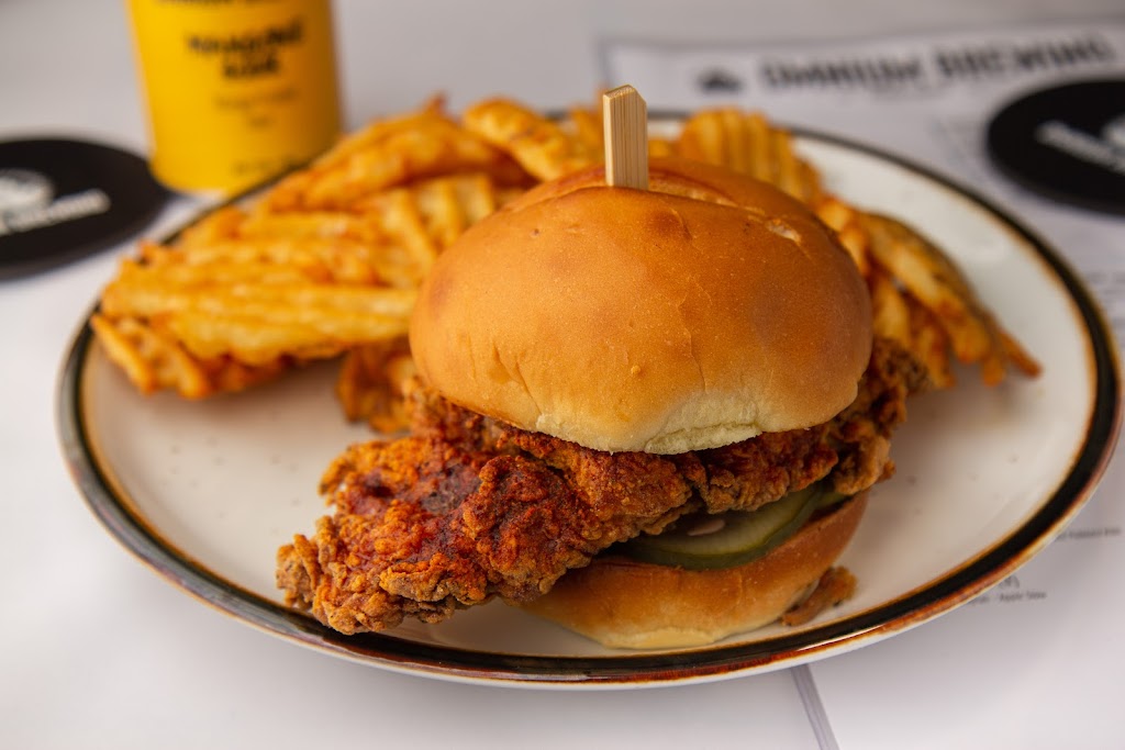 Omnium Brewing | restaurant | 460 High St, Somersworth, NH 03878, USA | 6036027455 OR +1 603-602-7455