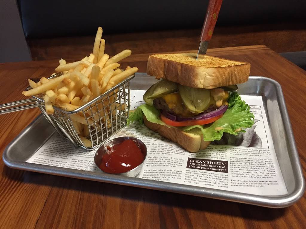 Thirsty First | night club | 119 1st Ave N, St. Petersburg, FL 33701, USA | 7273173333 OR +1 727-317-3333