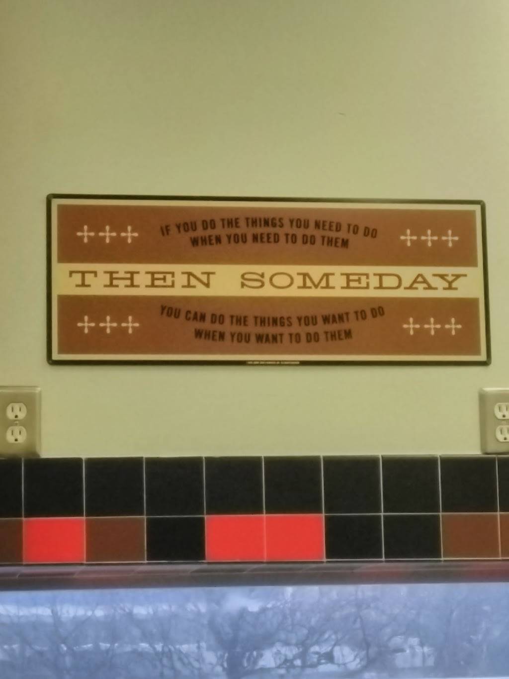 Jimmy Johns | meal delivery | 4998 Highland Rd Suite D, Waterford Twp, MI 48329, USA | 2486180500 OR +1 248-618-0500