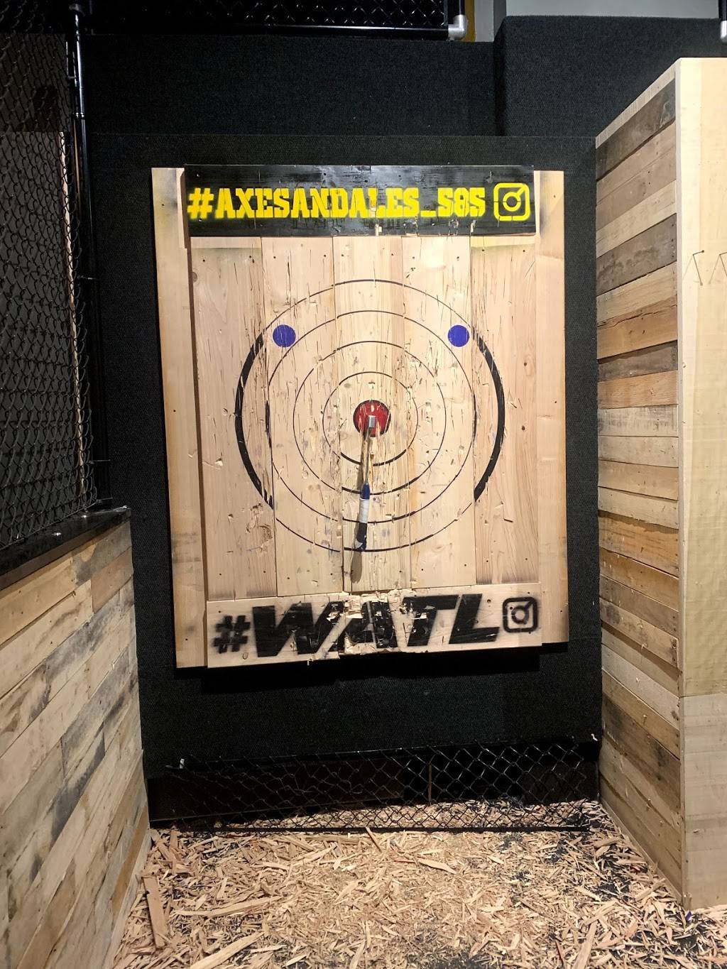 Axes & Ales | restaurant | 349 East Ave, Rochester, NY 14604, USA | 5852708801 OR +1 585-270-8801