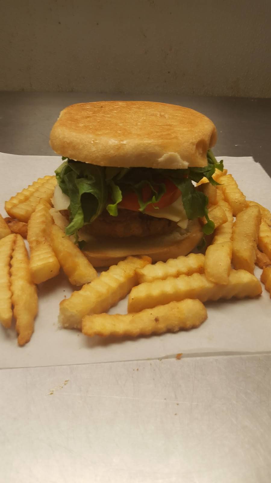 Carltons Seafood | restaurant | 12424 Hooper Rd, Baton Rouge, LA 70818, USA | 2252610833 OR +1 225-261-0833