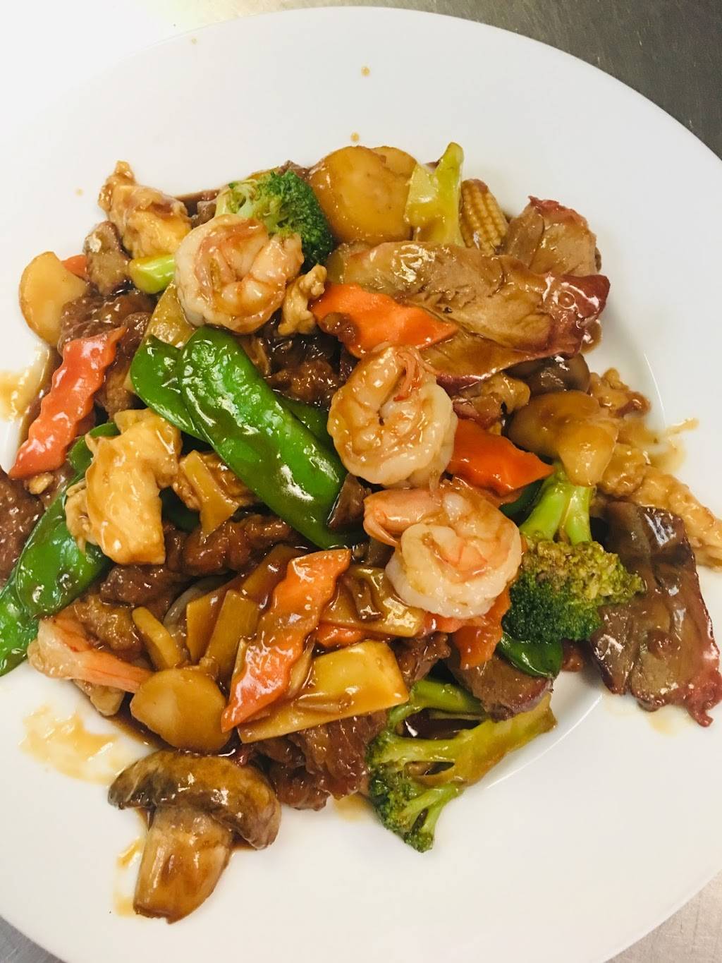 Hong Kong Restaurant | restaurant | 345 E Indian Trail Rd, Aurora, IL 60505, USA | 6308599888 OR +1 630-859-9888