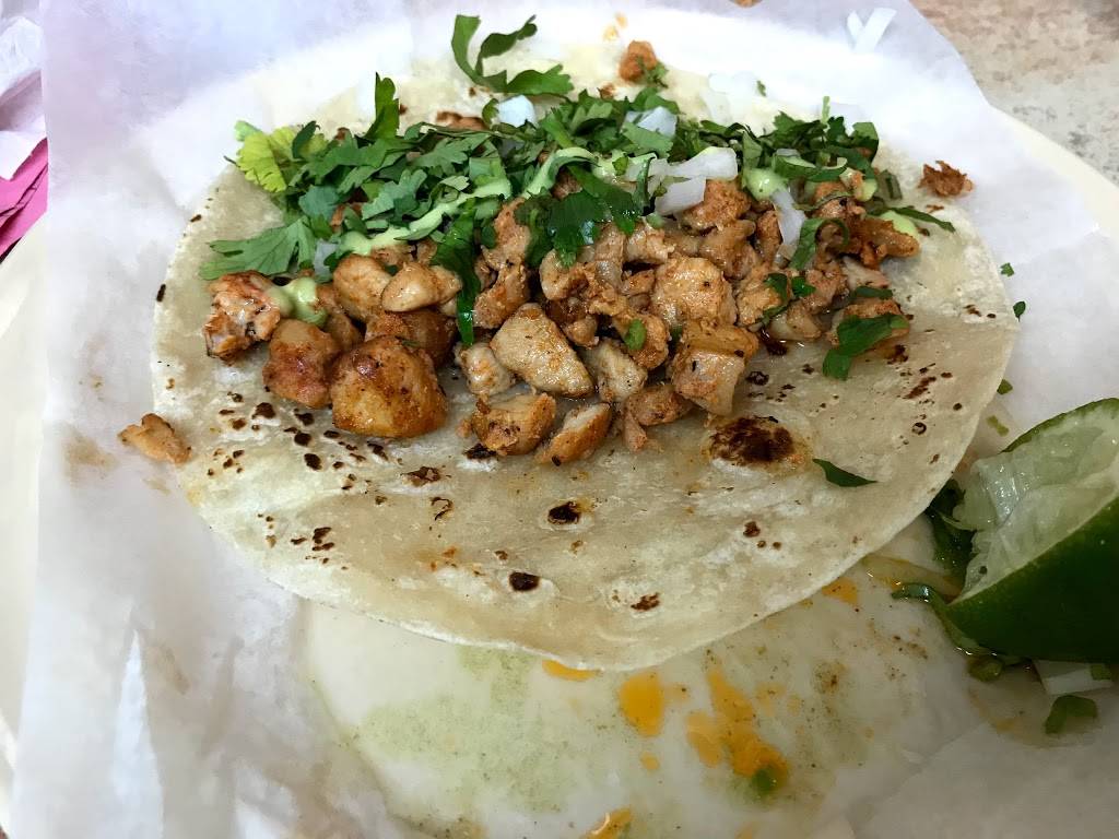 Tacos La Bala | restaurant | 6030 Dashwood Dr, Houston, TX 77081, USA | 7138382424 OR +1 713-838-2424