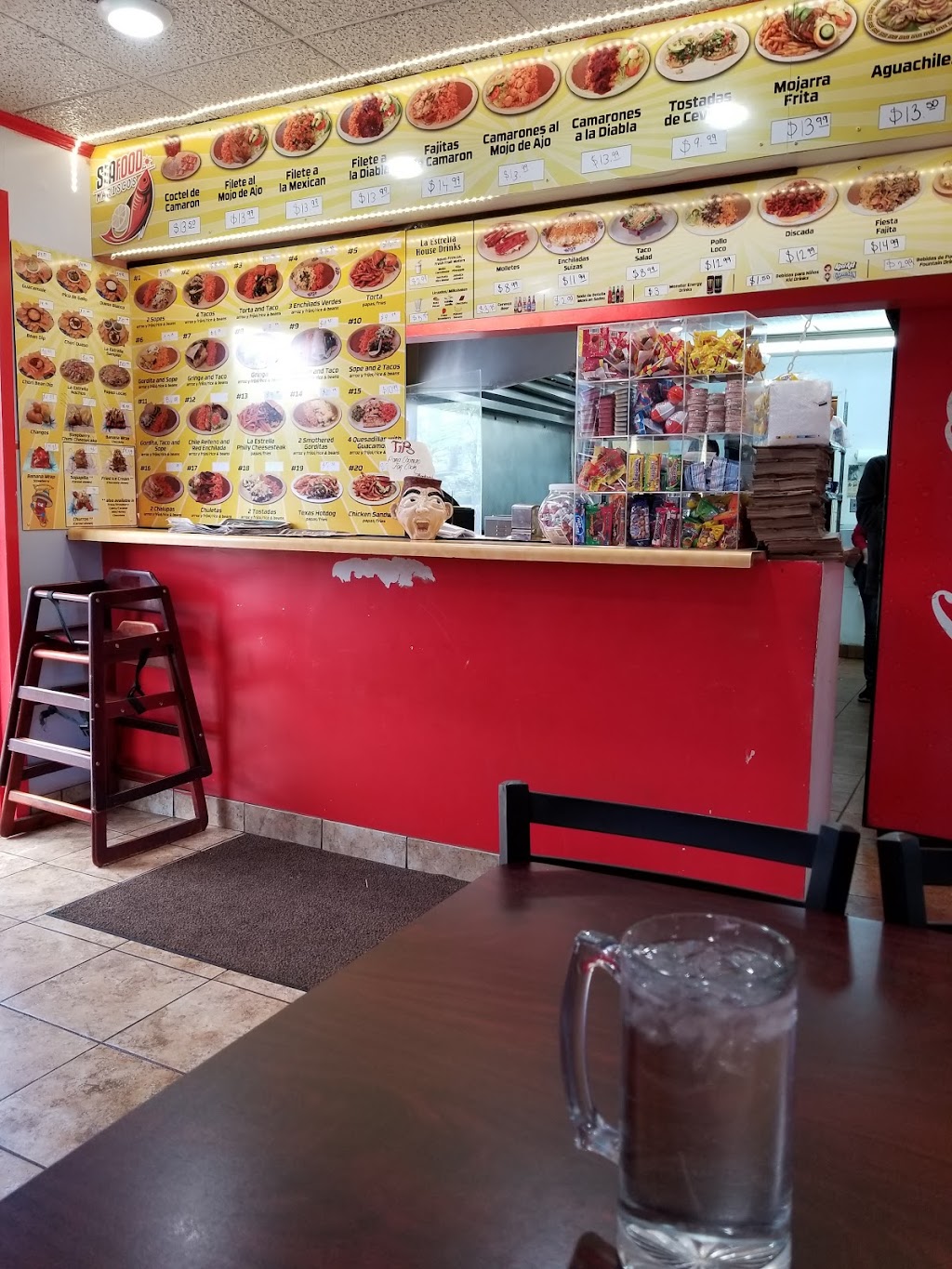 La Estrella | restaurant | 305 E Kansas Ave, Garden City, KS 67846, USA | 6208056434 OR +1 620-805-6434