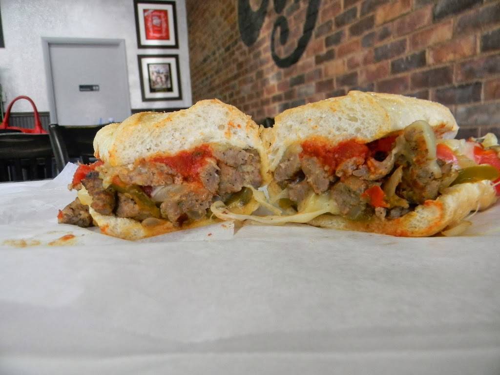 Capriottis Sandwich Shop | restaurant | 8090 Blue Diamond Rd, Las Vegas, NV 89178, USA | 7022403354 OR +1 702-240-3354