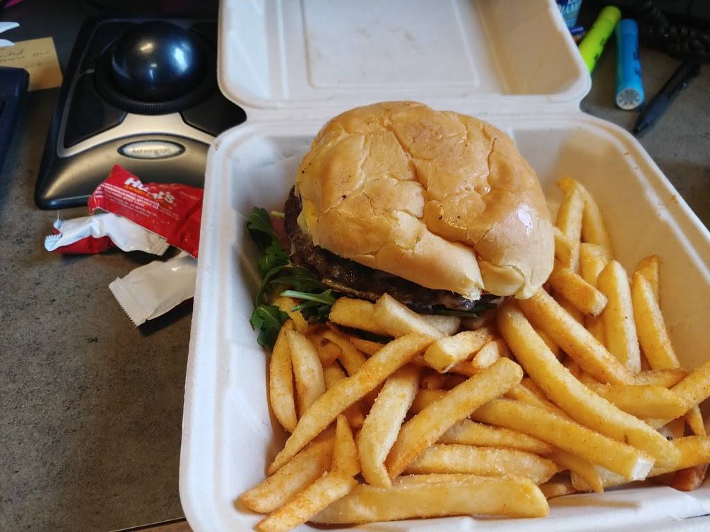 Bread and Circuses | restaurant | 4700 Ohio Ave S, Seattle, WA 98134, USA | 2067477041 OR +1 206-747-7041