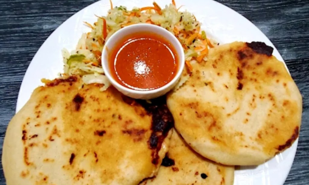 La salvadoreña | restaurant | 1781 Getwell Rd, Memphis, TN 38111, USA | 9014068796 OR +1 901-406-8796