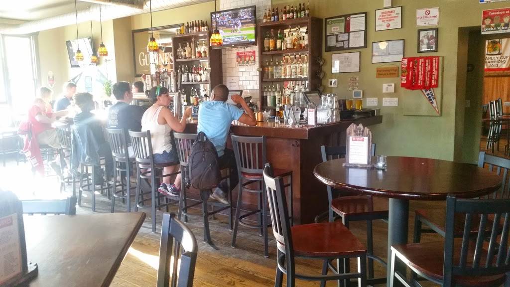 Burkes Public House | restaurant | 5401 N Broadway, Chicago, IL 60640, USA | 7739441109 OR +1 773-944-1109