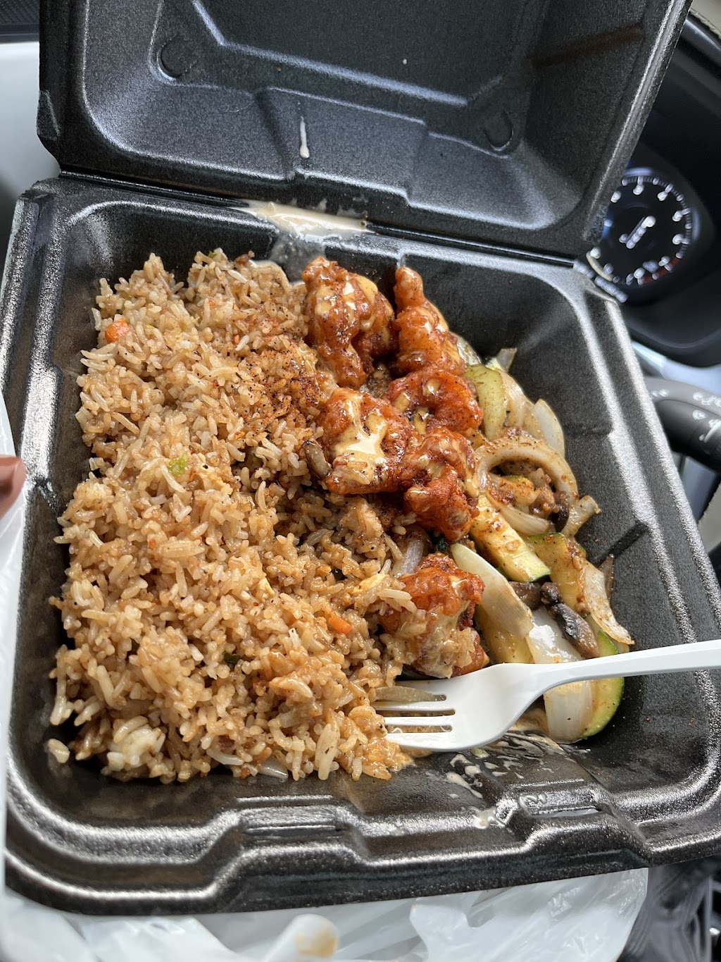 Yum Yums Hibachi Cuisine | restaurant | 5830 Lee Rd S, Maple Heights, OH 44137, USA | 2165106865 OR +1 216-510-6865