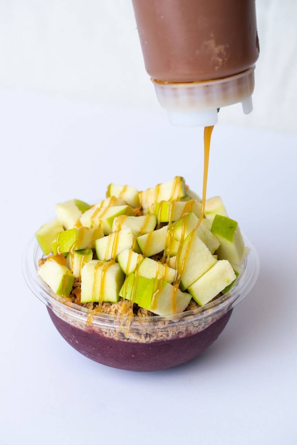 Frutta Bowls | restaurant | 603 Broad St, Shrewsbury, NJ 07702, USA | 7329338300 OR +1 732-933-8300