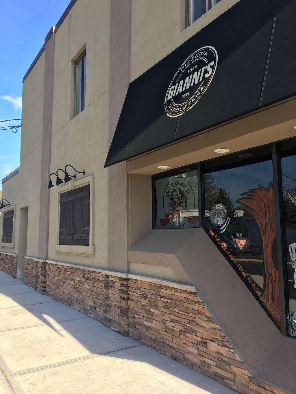 Giannis Pizzeria Little Silver | restaurant | 495 Prospect Ave, Little Silver, NJ 07739, USA | 7325309277 OR +1 732-530-9277